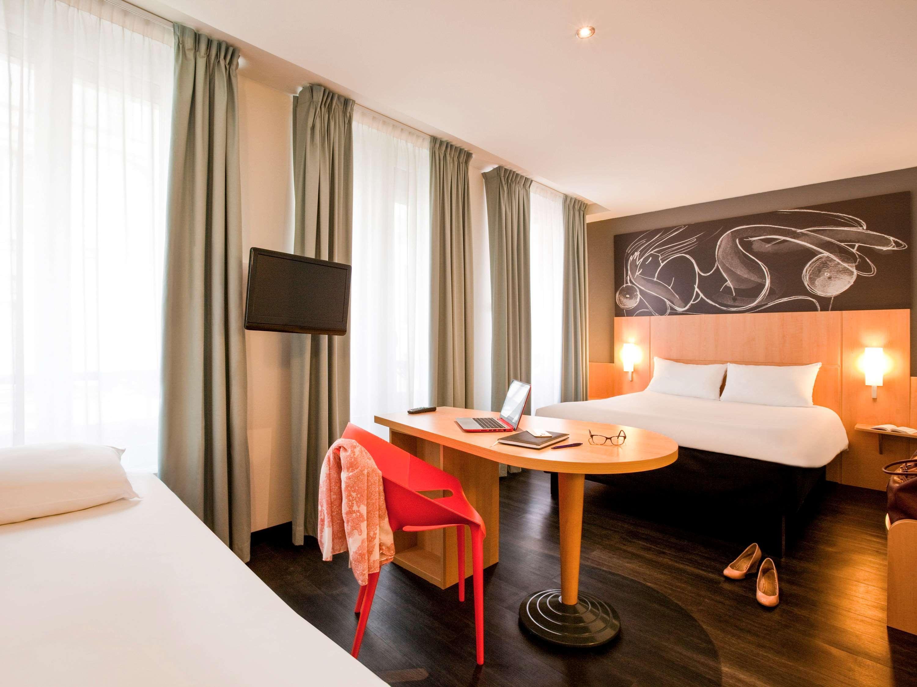 Ibis Paris Gare De L Est 10Eme Hotel Exterior foto